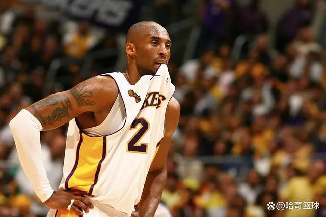 ESPN：C罗曾经被滕哈赫处罚远离一线队